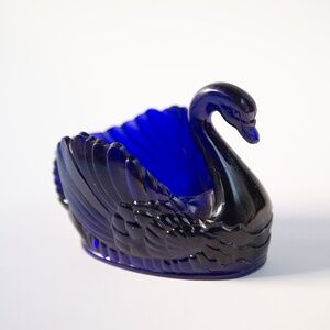 Vintage Regaline Plastic Swan Figurine Candy Soap Trinket Dish